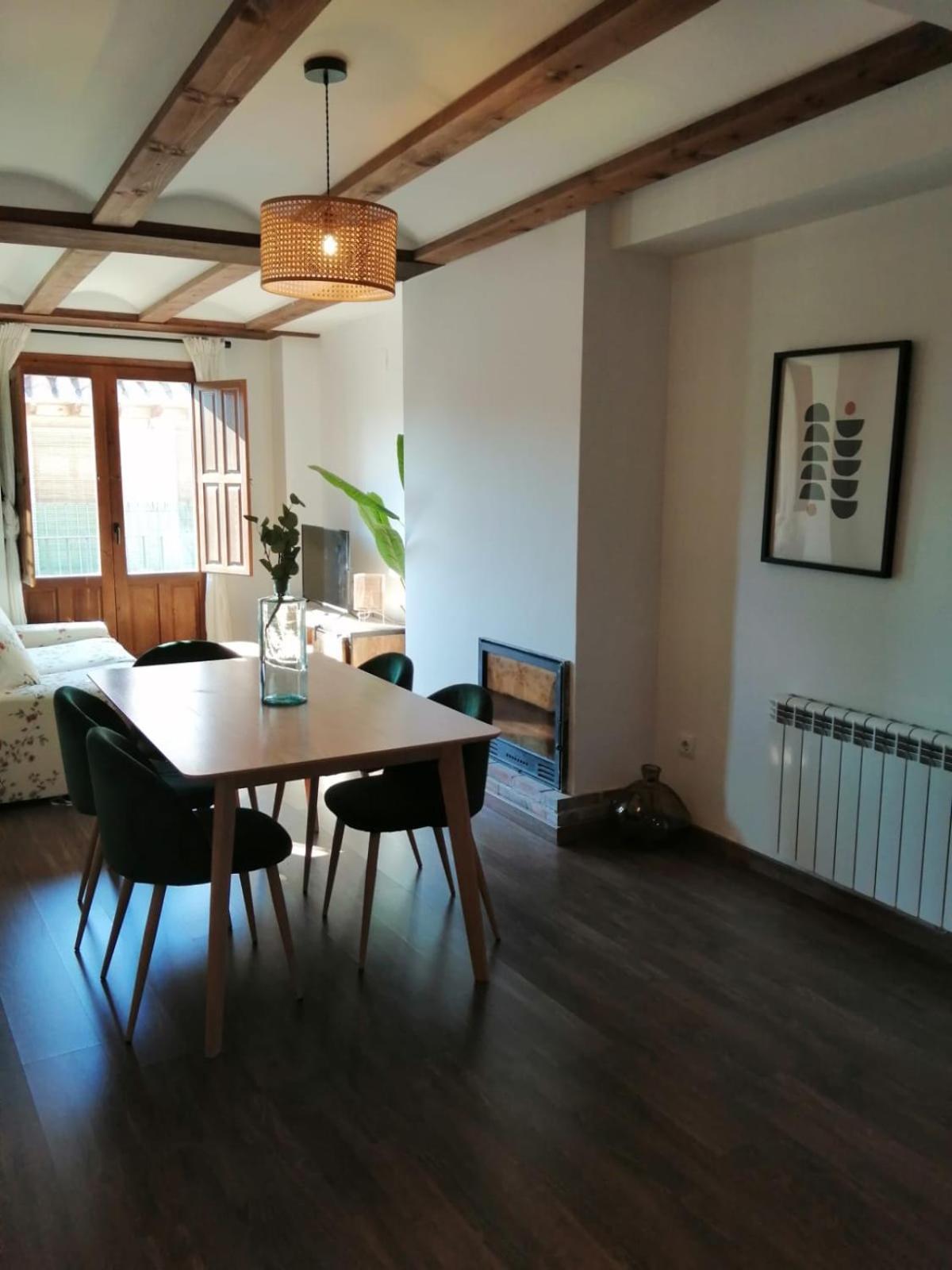 Apartamentos Casa Meme Мора де Рубиелос Екстериор снимка