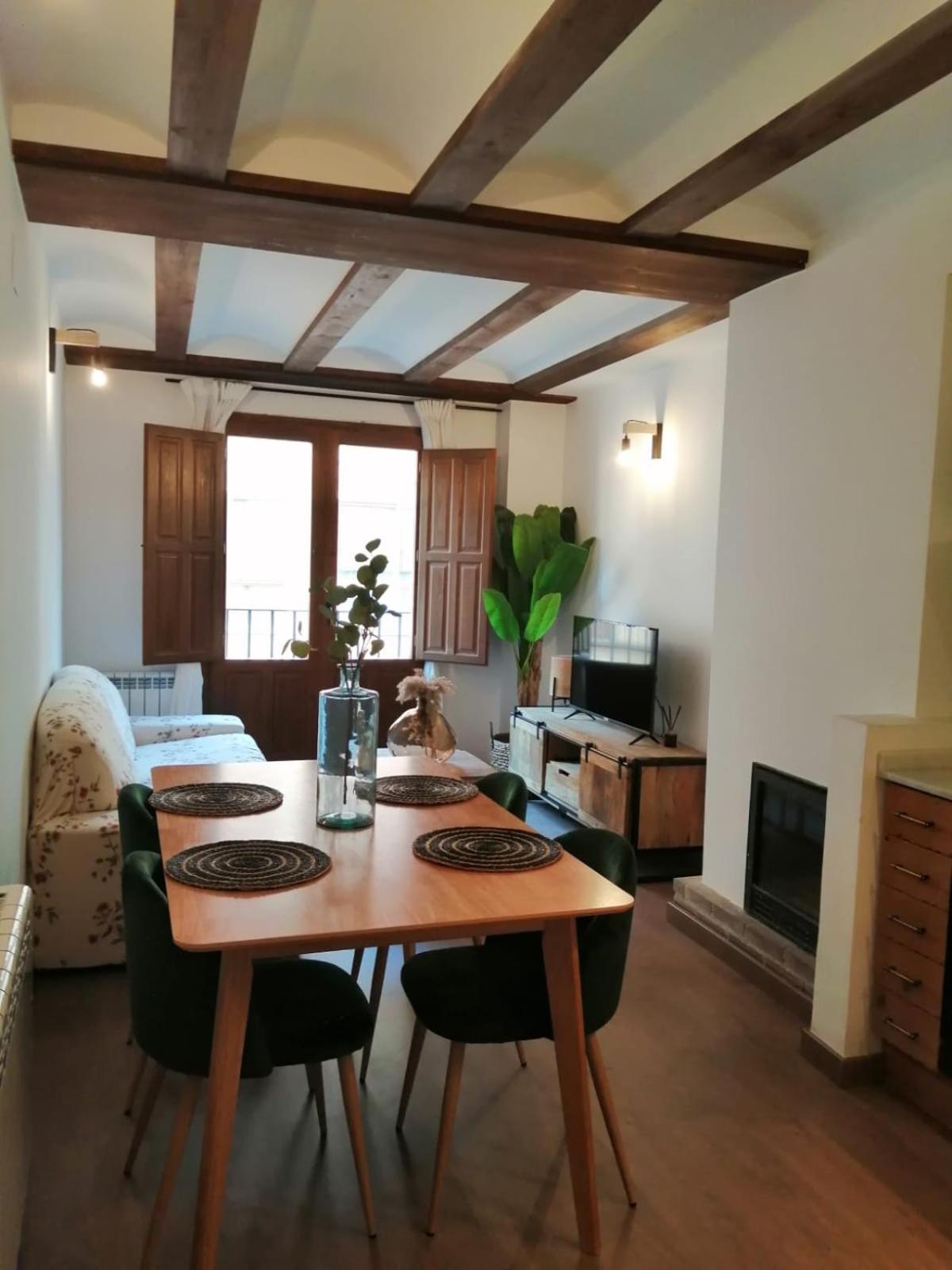 Apartamentos Casa Meme Мора де Рубиелос Екстериор снимка